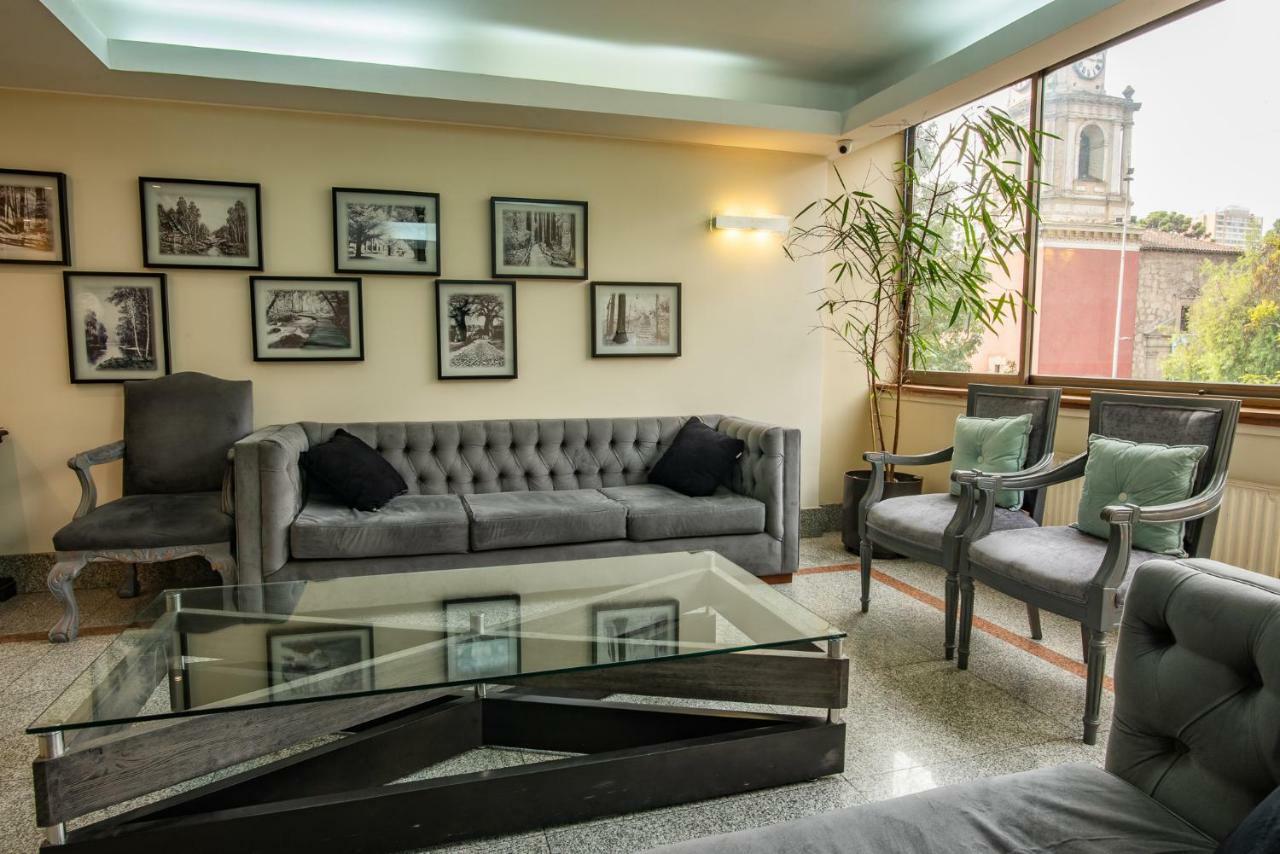 Hotel Libertador サンティアゴ エクステリア 写真