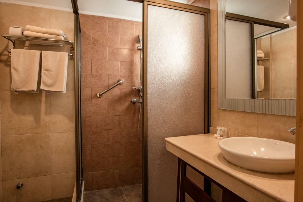 Hotel Libertador サンティアゴ エクステリア 写真